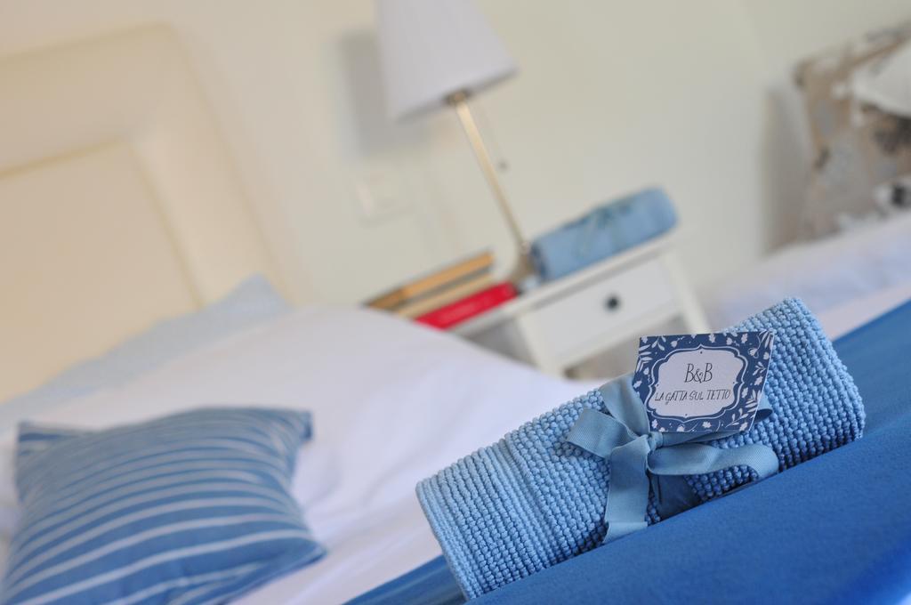 B&B La Gatta Sul Tetto Borgo san Donato  Extérieur photo